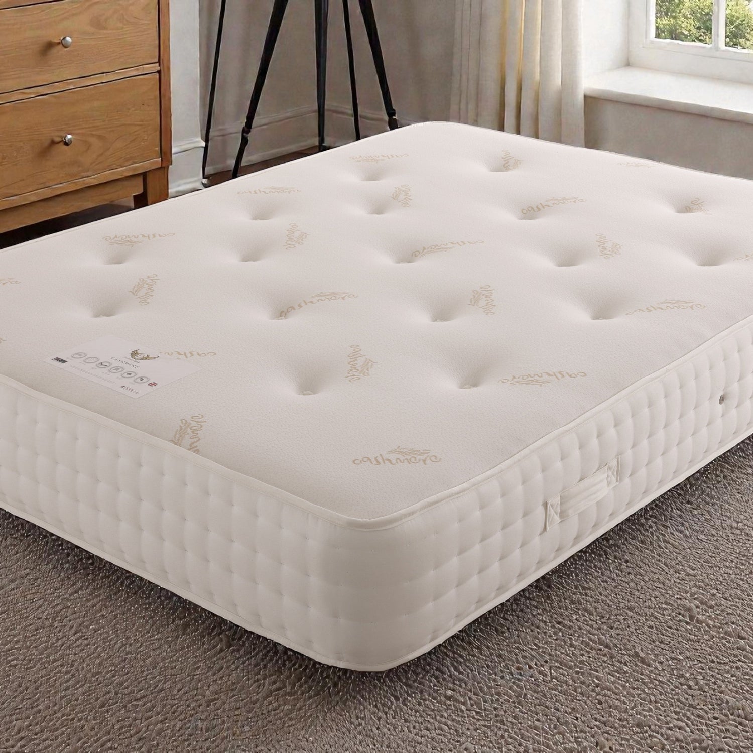 Cashmere Belgrave Divan Bed Set with button border headboard, featuring a plush fabric and sturdy frame for a stylish bedroom look.