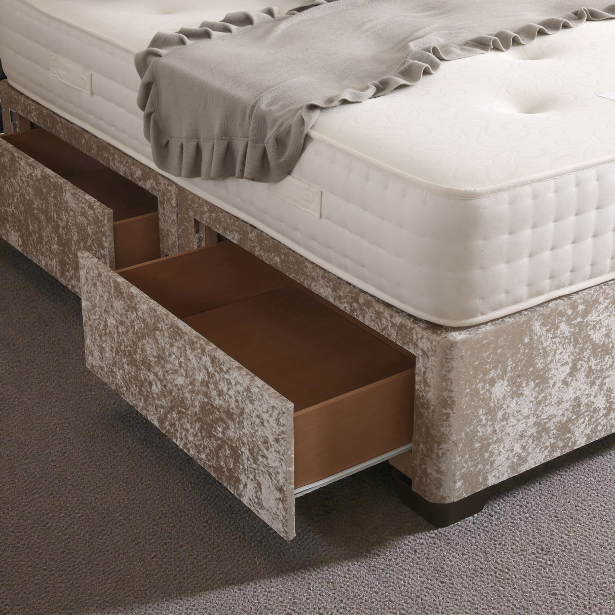 Como Divan Bed Set With Headboard